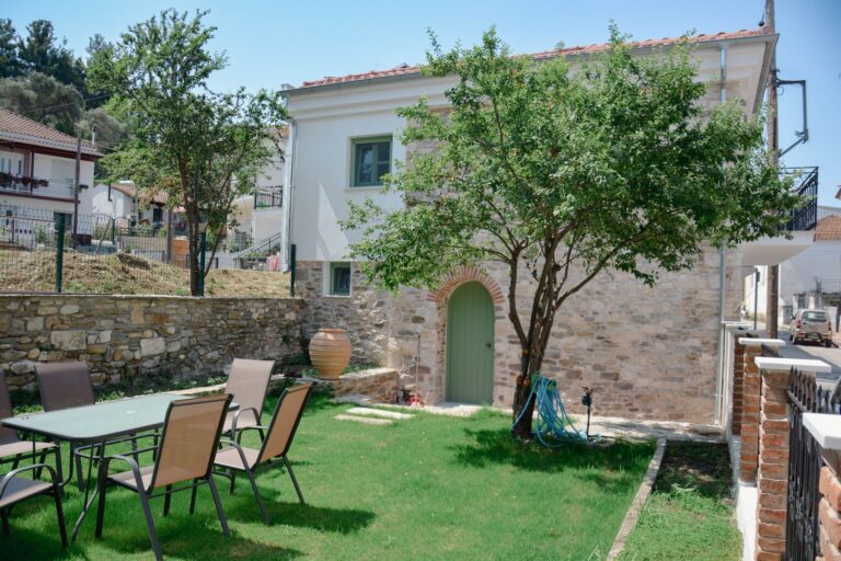 LASKARINA APARTMENTS – ΑΠΟΚΑΤΑΣΤΑΣΗ ΚΤΙΡΙΟΥ ΘΑΣΟΣ