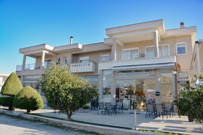 ΚΤΙΡΙΟ ΚΑΤΟΙΚΙΑΣ ΜΕ ΙΣΟΓΕΙΟ ΚΑΤΑΣΤΗΜΑ ΘΑΣΟΣ